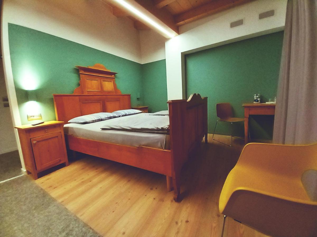 Villa NonSoloMele Romallo Esterno foto