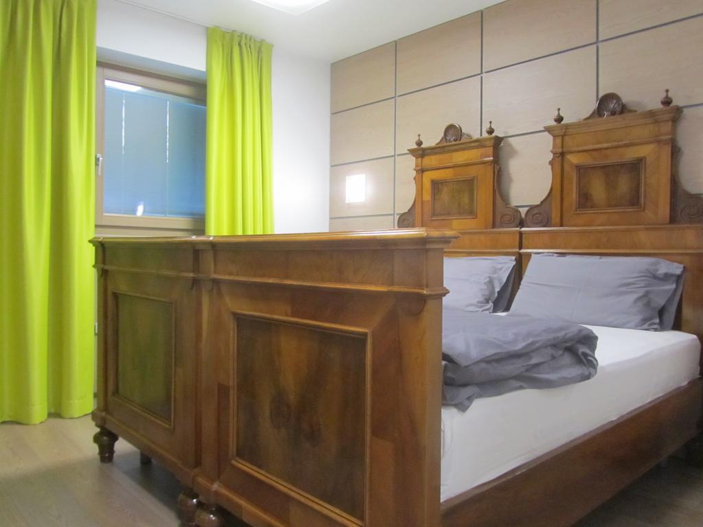 Villa NonSoloMele Romallo Esterno foto